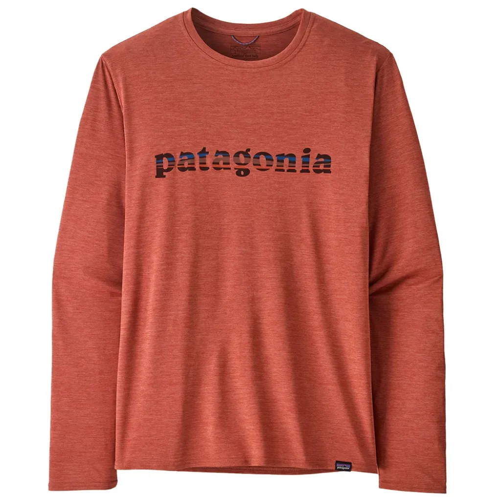 PATAGONIA Cap Cool Daily Graphic L/s Chemise /73 text logo potters rouge x-dye