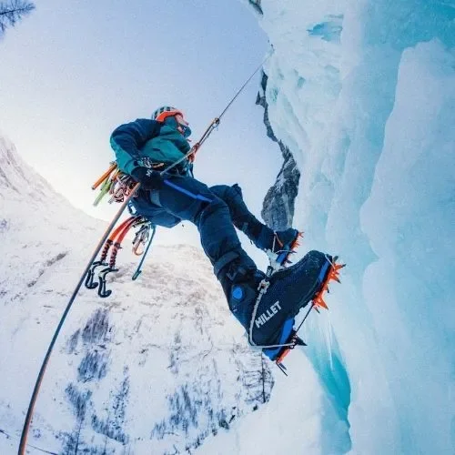 Vêtements de Montagne 26